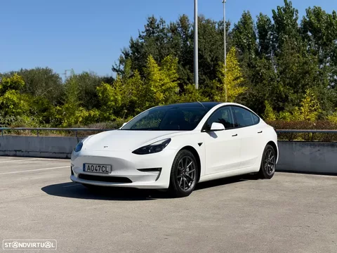 Tesla Model 3 Long Range Tração Integral Premium