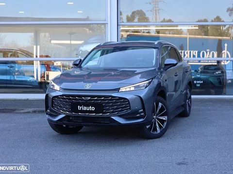 MG HS 1.5 Plug-in Hybrid Luxury