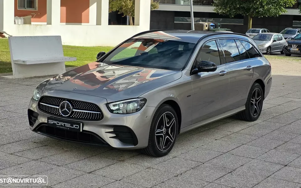 Mercedes-Benz E 300 de 4Matic 9G-TRONIC AMG Line