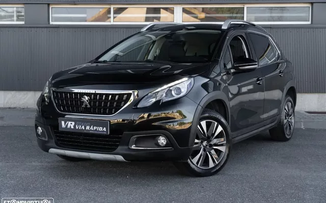 Peugeot 2008 1.2 PureTech Signature