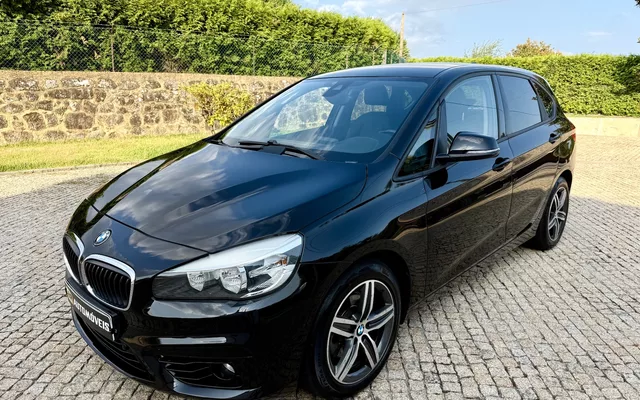 BMW 216 Active Tourer d Line Sport