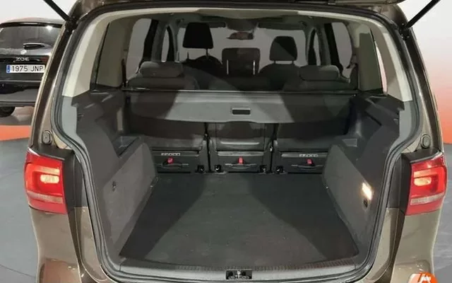 VOLKSWAGEN Touran Touran 1.6TDI Business 105
