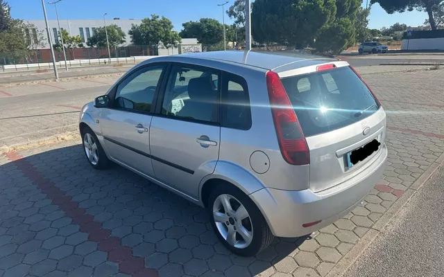 Ford Fiesta 1.25 First Edition