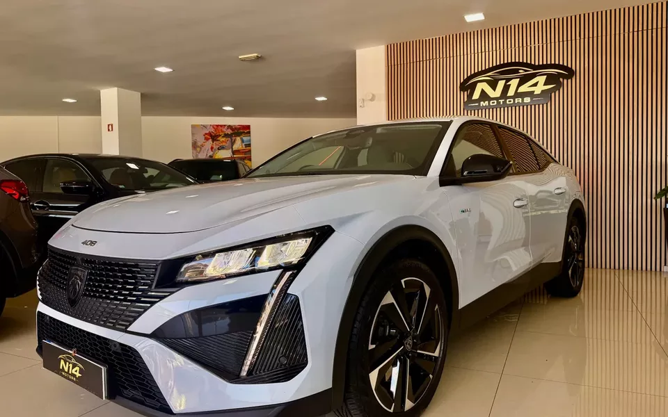 Peugeot 408 1.6 Hybrid Allure e-EAT8