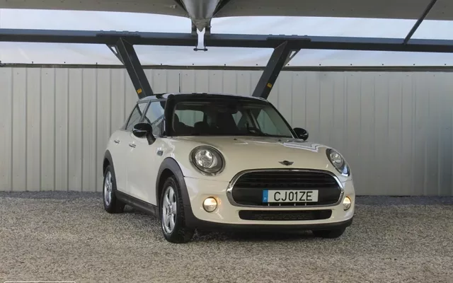 MINI 5 Portas One