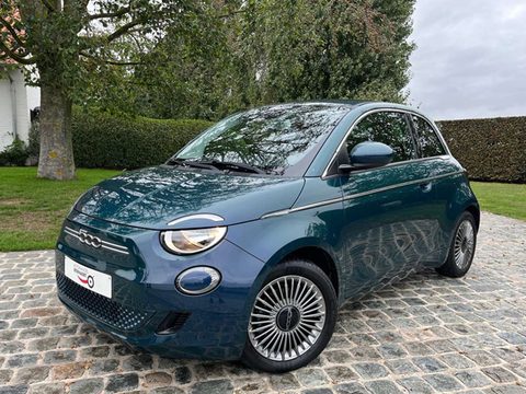 Fiat 500 -e 42 kWh 3+1/30500km/Carplay/Clima/Cruise...