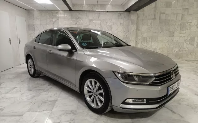 VOLKSWAGEN Passat Passat 1.4 TSI ACT Sport 110kW