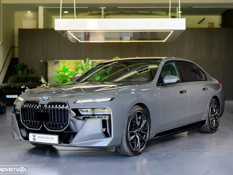 BMW i7 xDrive60 Pack Desportivo M Pro
