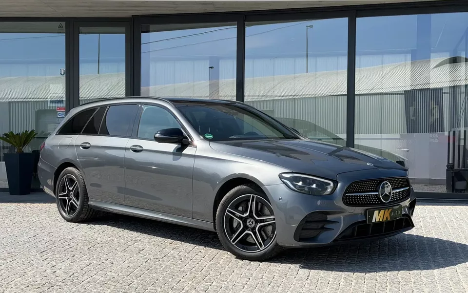Mercedes-Benz E 300 de 4Matic 9G-TRONIC AMG Line