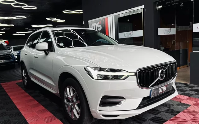 Volvo XC 60 2.0 T8 PHEV Momentum Plus AWD