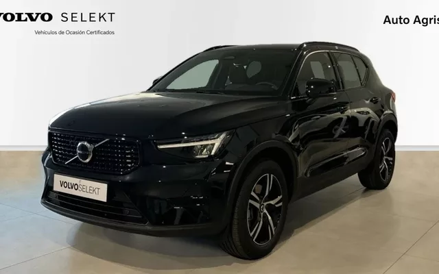 VOLVO XC40 XC40 2.0 B3 PLUS DARK AUTO 163 5P