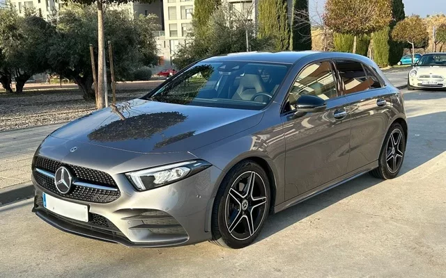 MERCEDES-BENZ Clase A A 180 7G-DCT