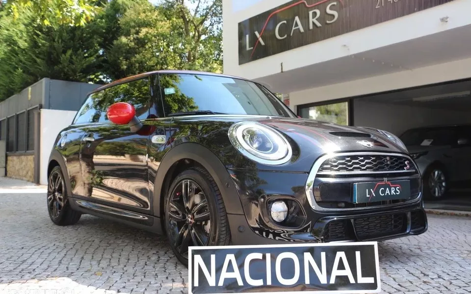 MINI 3 Portas Cooper S Auto Desportiva