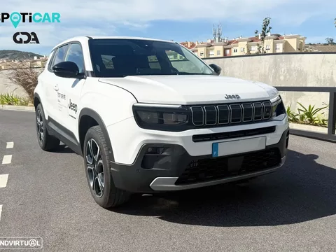 Jeep Avenger 1.2 GSE T3 Summit