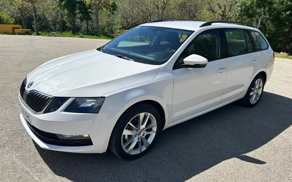 SKODA Octavia Octavia Combi 1.6TDI CR Like
