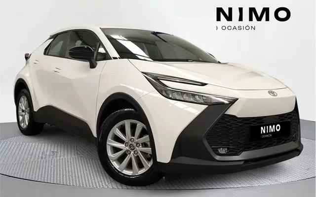 TOYOTA C-HR Business Plug-in Hybrid 220 - 33900€ en Huelva