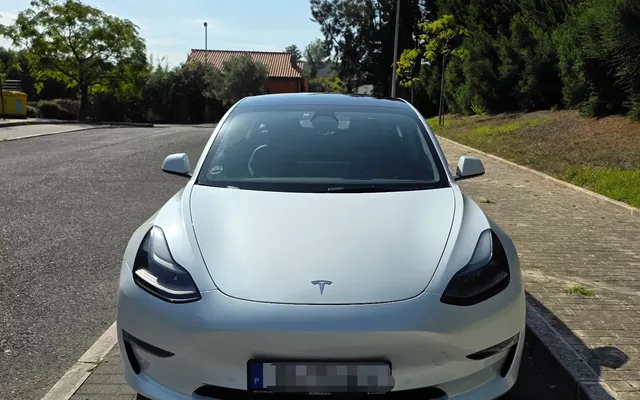 Tesla Model 3 Performance Dual Motor AWD