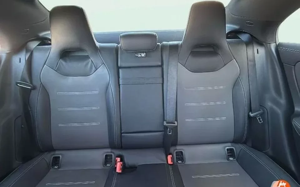 MERCEDES-BENZ Clase CLA CLA 250 4Matic 7G-DCT