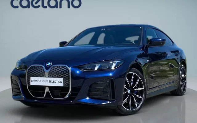 BMW i4 eDrive40 Pack Desportivo M