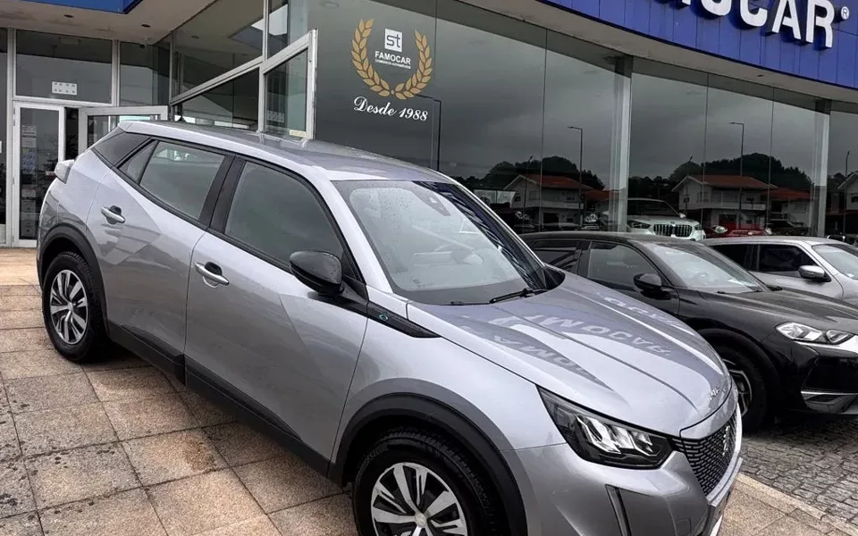 Peugeot e-2008 50 kWh Active Pack