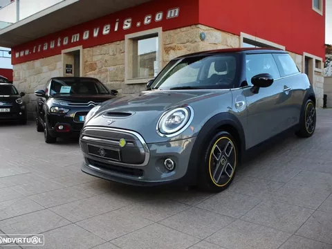 MINI 3 Portas