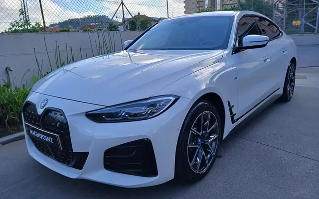 BMW i4 eDrive35 Pack Desportivo M