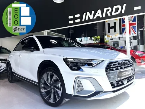AUDI A3 Allstreet A3 Allstreet TFSI Genuine S-tronic 110kW - 34890€ en Sabadell