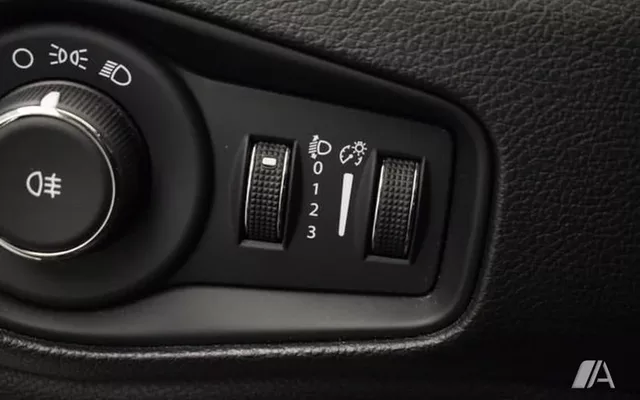 JEEP Renegade eHybrid 1.5 96kW(130CV) Red ATX