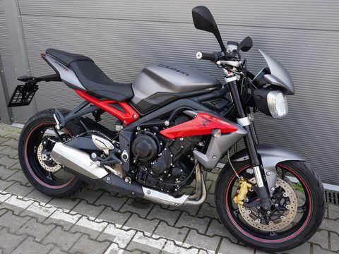 Triumph Street Triple R 675