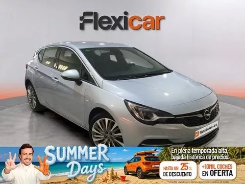 Vendido: OPEL Astra 1.5D DVH 90kW (122CV) Elegance - 11090€ en Badajoz