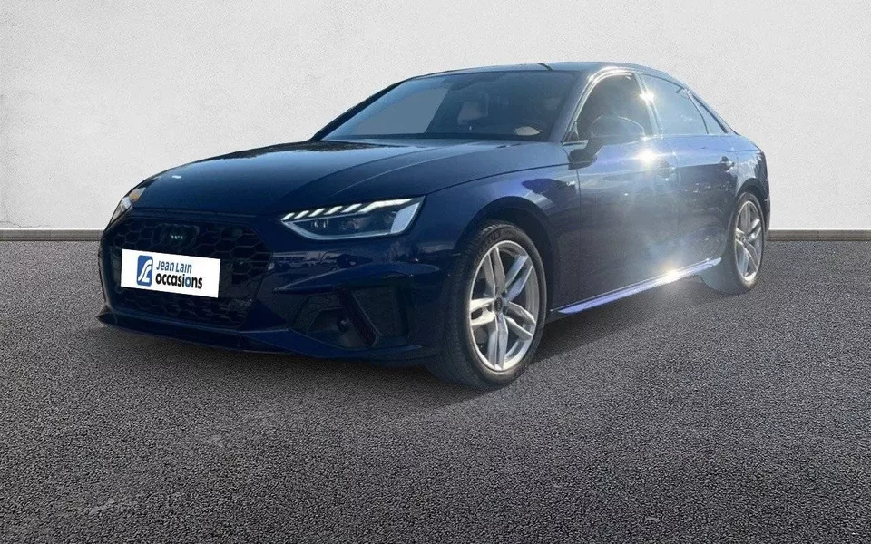 AUDI A4 35 TFSI 150 S tronic 7 Competition