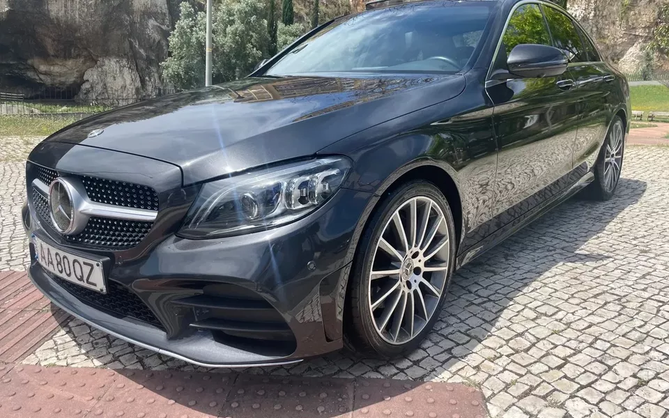 Mercedes-Benz C 220 d AMG Line