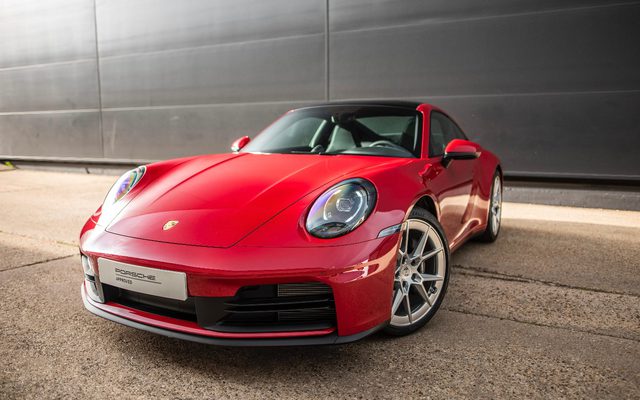 Carrera Coupe 290 kW (394 CV)