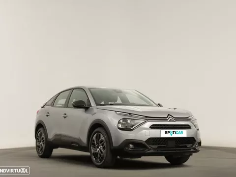 Citroën C4 1.2 PureTech Plus EAT8