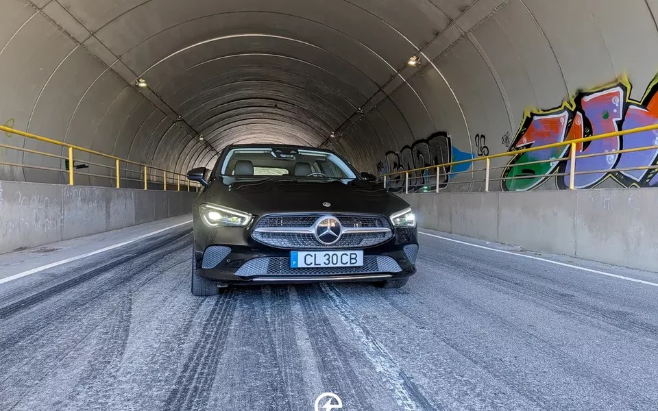 Mercedes-Benz CLA 250 e 8G-DCT Progressive Line Advanced