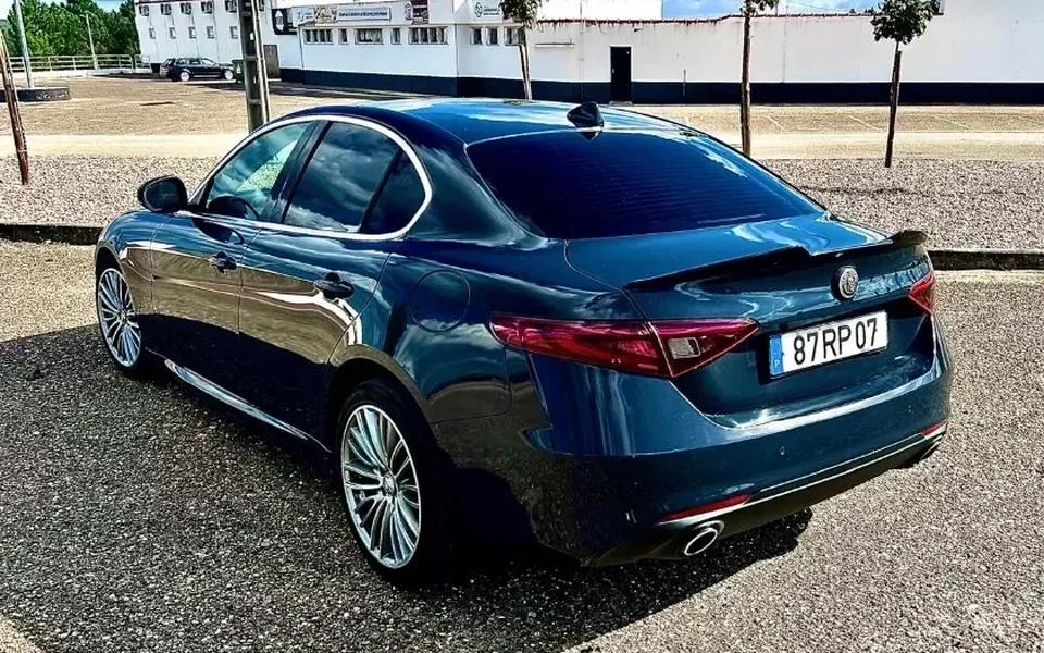 Alfa Romeo Giulia 2.2 D Super
