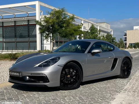 Porsche 718 Cayman 2.0 PDK