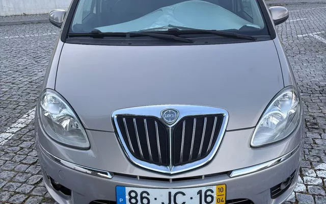 Lancia Musa 1.3 16V M-jet Oro
