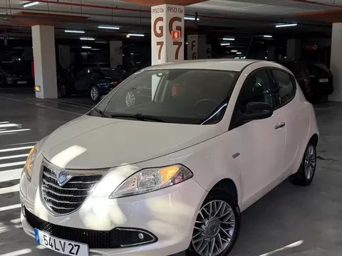 Lancia Ypsilon 1.2 S&S Urban