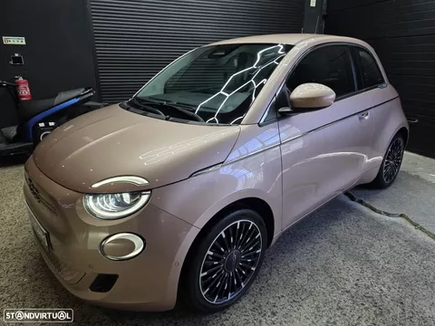 Fiat 500e 3 + 1 La Prima