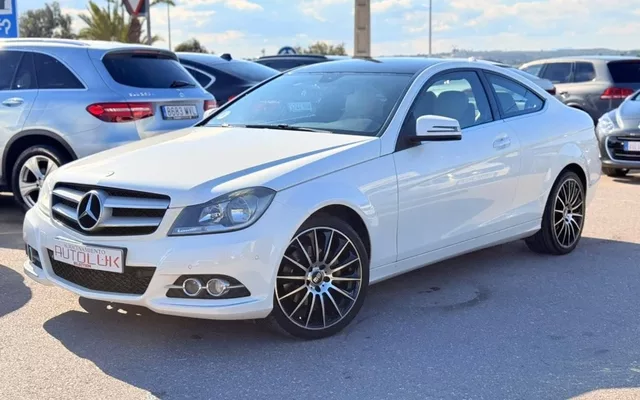 MERCEDES-BENZ Clase C MERCEDES-BENZ Clase C Deportivo Manual de 3 Puertas