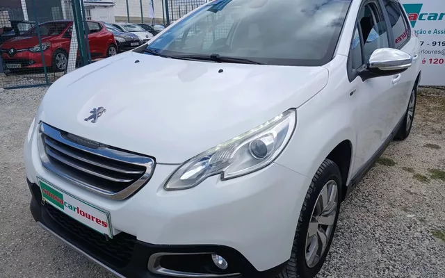 Peugeot 2008 1.2 PureTech Style