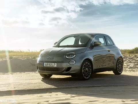 Fiat 500e La Prima