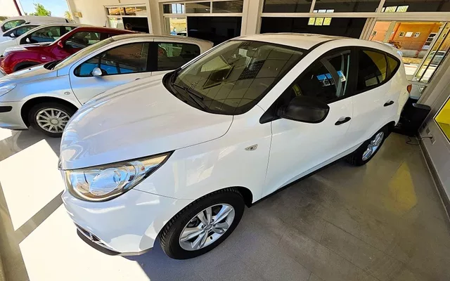 HYUNDAI ix35 ix35 1.6GDi GL Stadt Sky 4x2