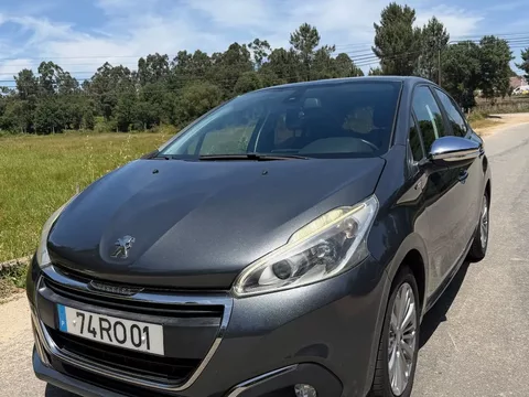 Peugeot 208 1.2 PureTech Style