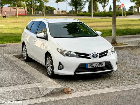 Toyota Auris Touring Sports 1.8 HSD Comfort+J17