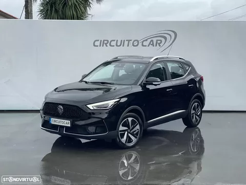 MG ZS Luxury