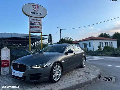 Jaguar XE 2.0 D Portfolio