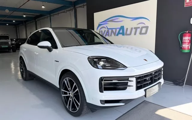 PORSCHE Cayenne Cayenne Coupé E-Hybrid Aut.