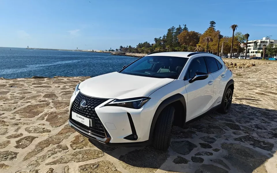 Lexus UX 250h Special Edition (LCA)